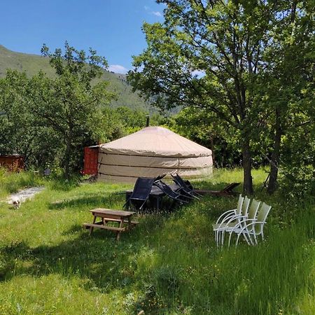 Yourte Nomade Luceram Экстерьер фото